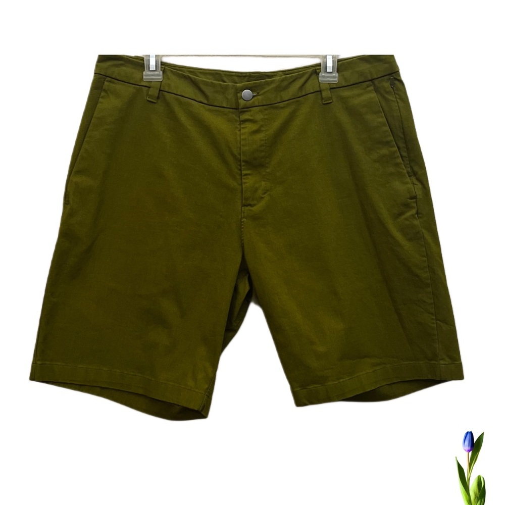 lululemon athletica Men's Forest Green Shorts